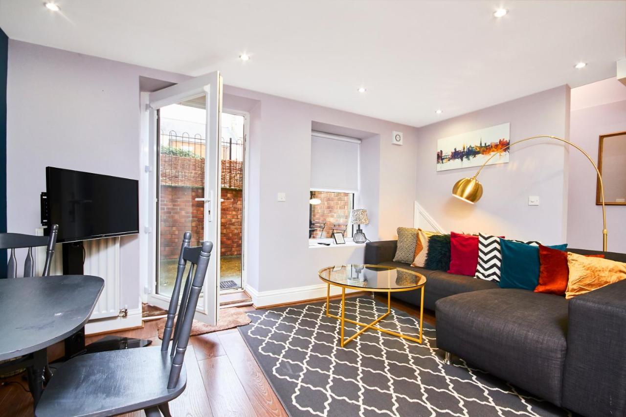 Newcastle Treasure - Sleeps 4 - Lower Ground Floor Εξωτερικό φωτογραφία